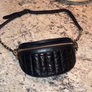 Cross body chain belt